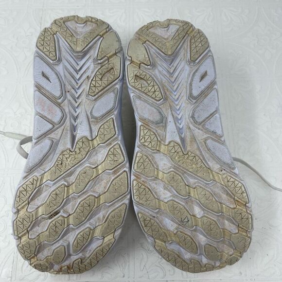 Hoka One One Cream Purple Clifton 8 Low Top Running Shoes Sneakers Size 8 - Picture 3 of 6